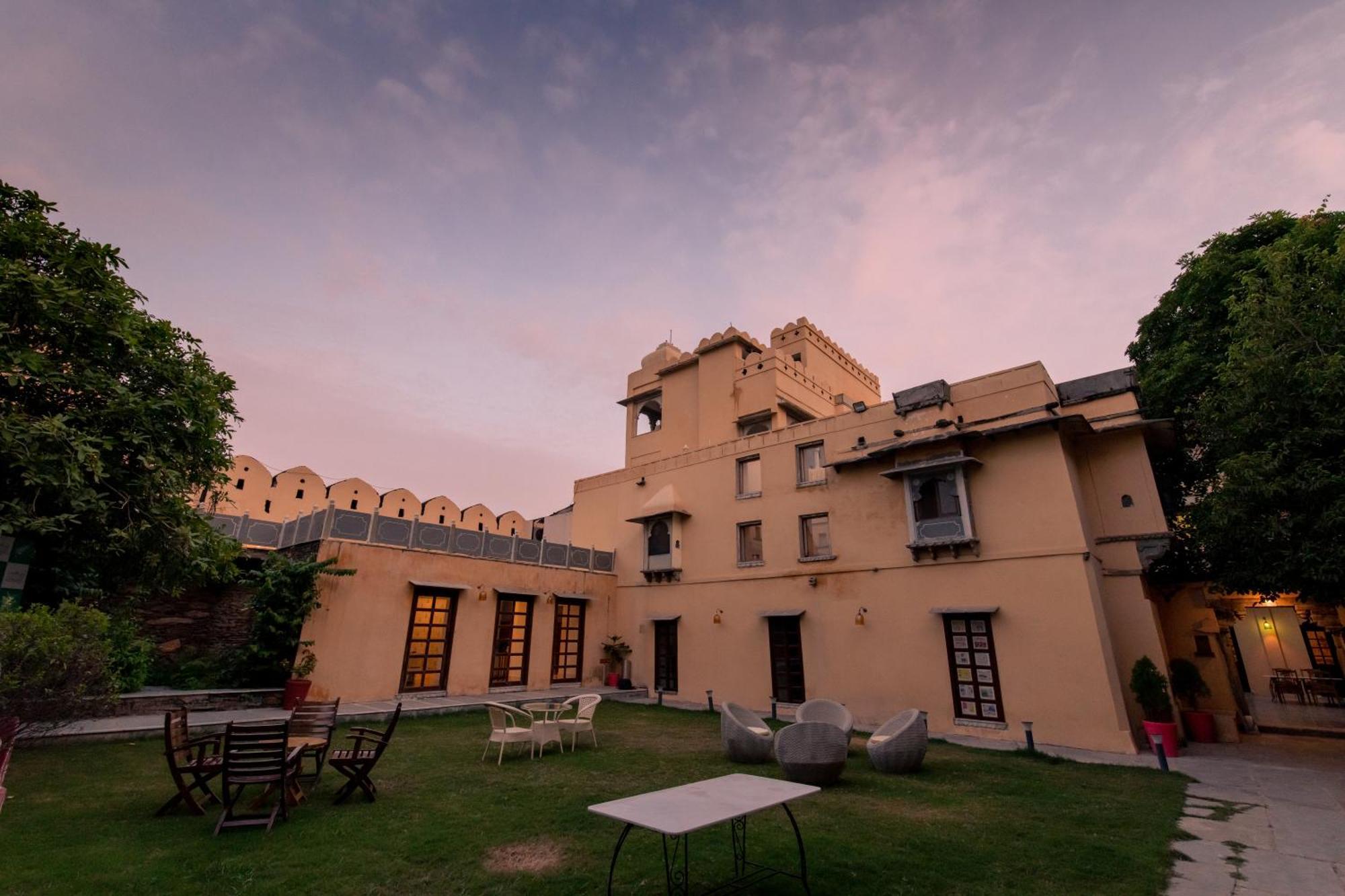 The Fern Bambora Fort, Bambora, Udaipur Bagian luar foto