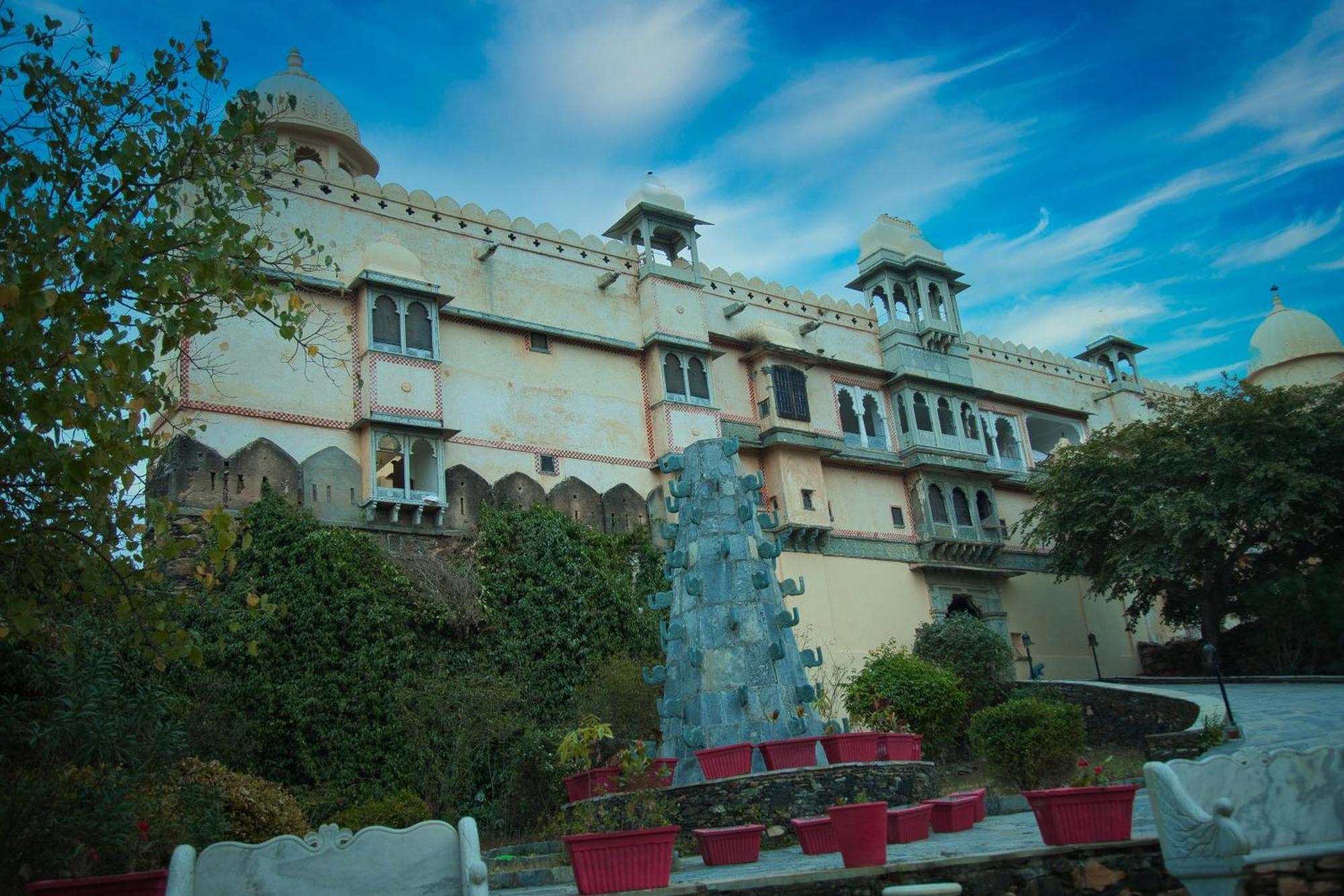 The Fern Bambora Fort, Bambora, Udaipur Bagian luar foto