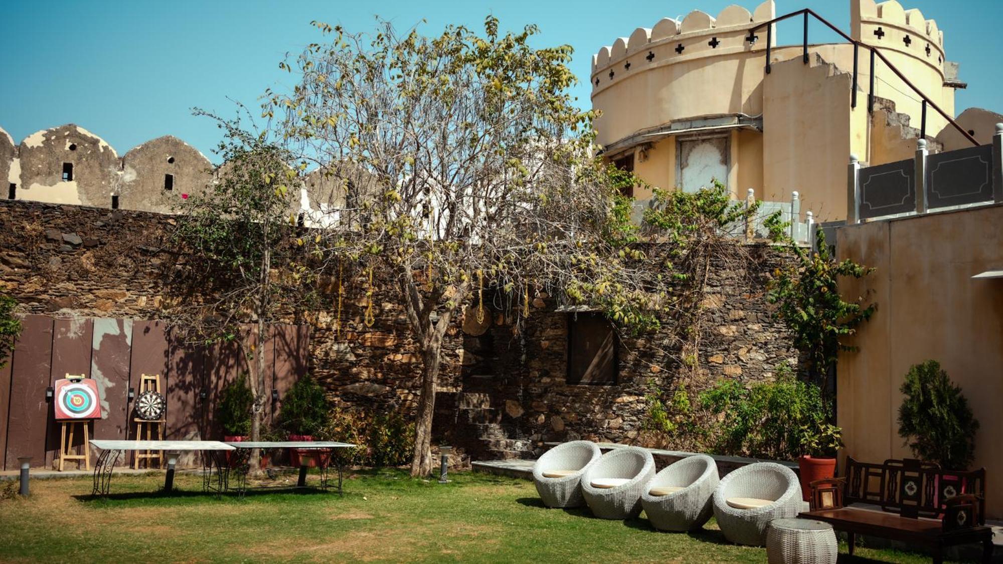 The Fern Bambora Fort, Bambora, Udaipur Bagian luar foto