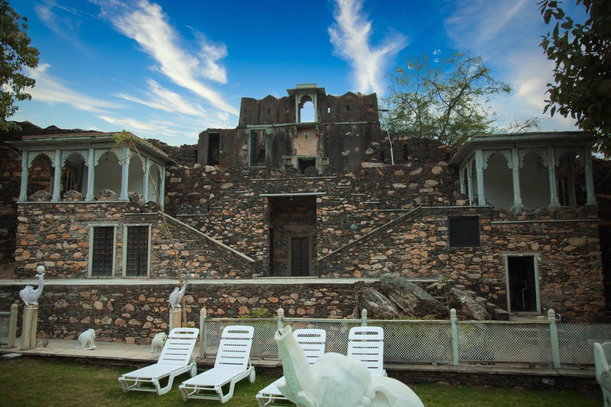 The Fern Bambora Fort, Bambora, Udaipur Bagian luar foto